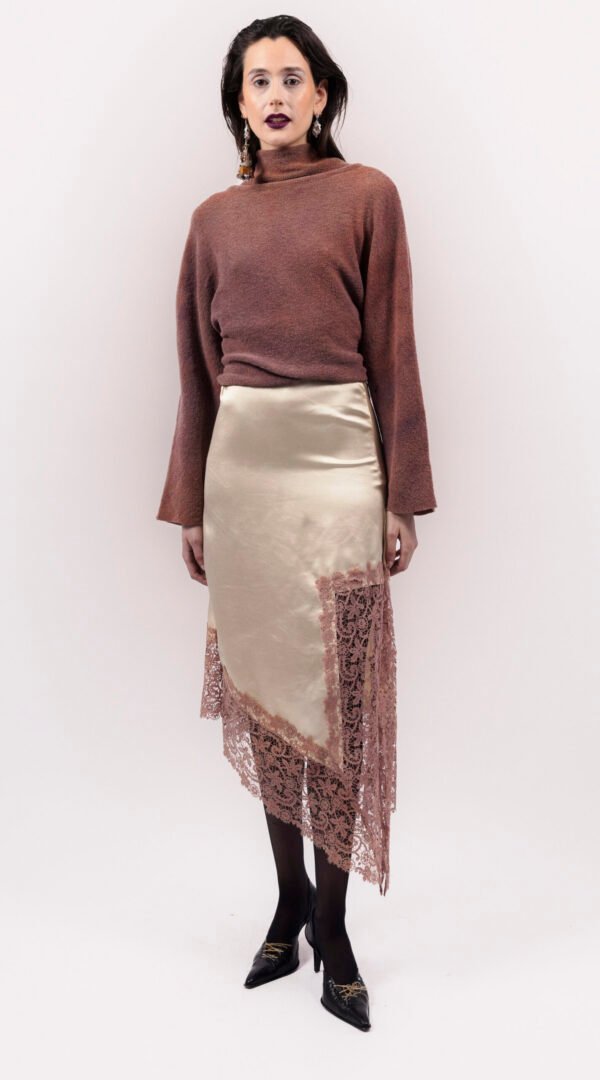ASYMETRICAL LACE SATIN SKIRT CREAM - front